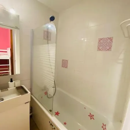 Apartament Studio Avec Balcon Sur