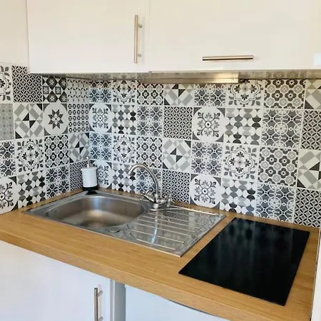 Studio Avec Balcon Sur Apartament